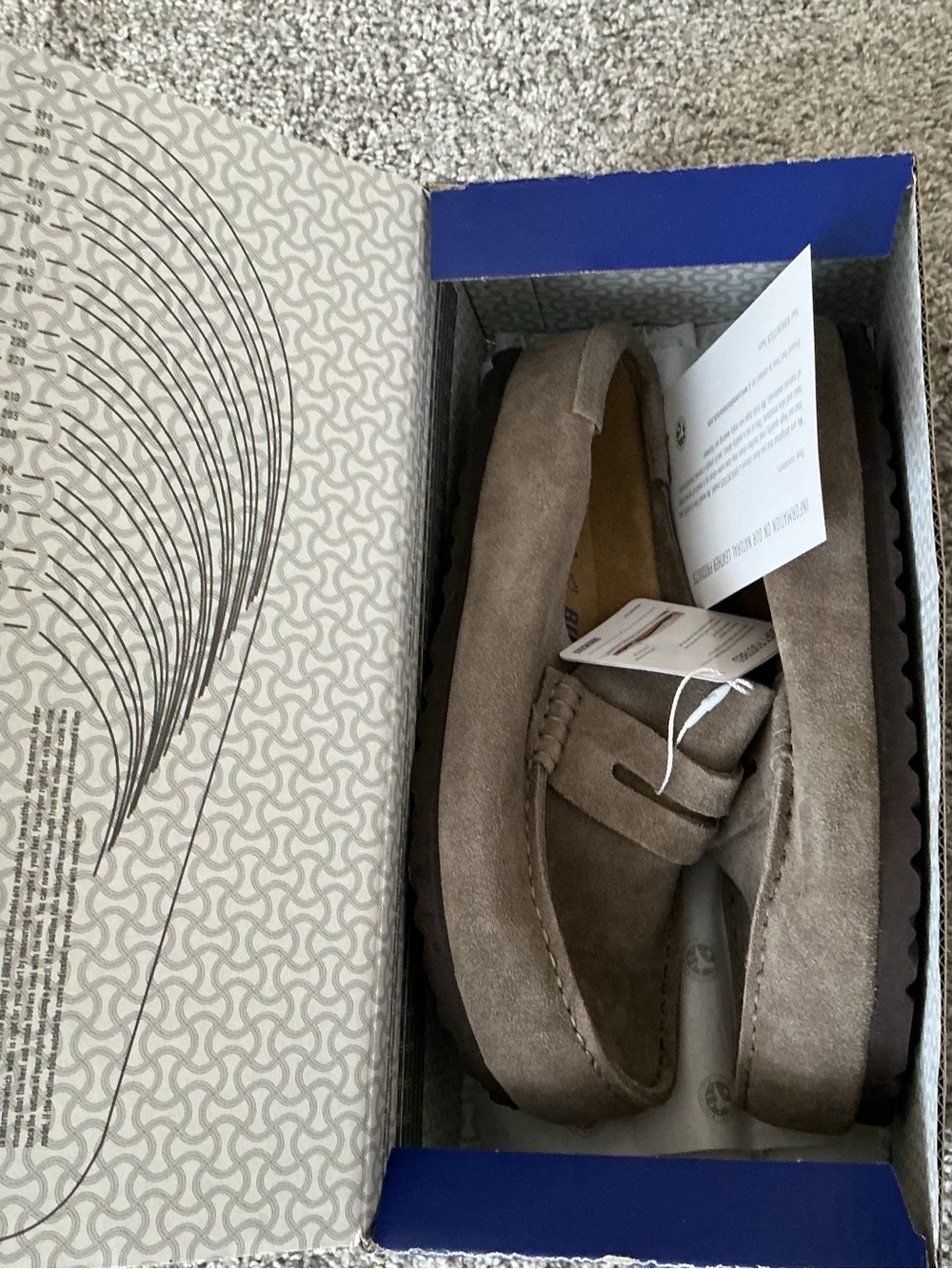 Birkenstock women Suede Loafers in Taupe